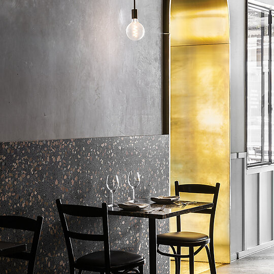 Interior photograph of 400 Gradi, East Brunswick by Timothy Kaye