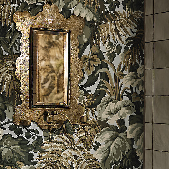Interior photograph of Hazel by Derek Swalwel
