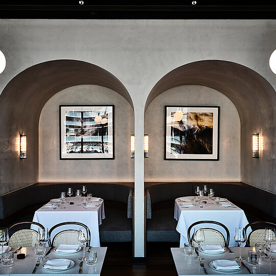 Interior photograph of San Lorenzo by Alex Reinders