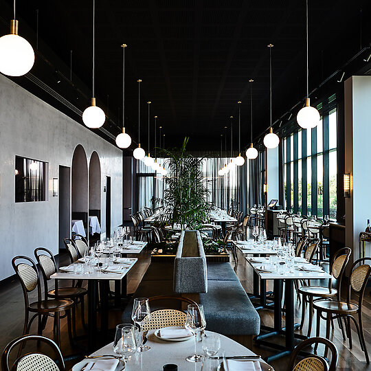 Interior photograph of San Lorenzo by Alex Reinders