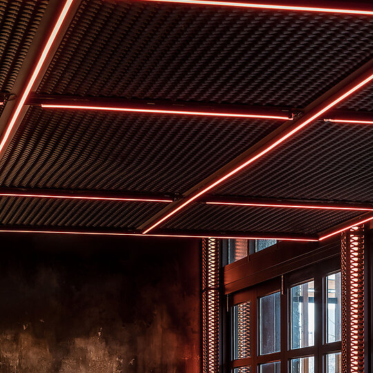 Interior photograph of Up In Smoke, Watergardens by Chris Murray