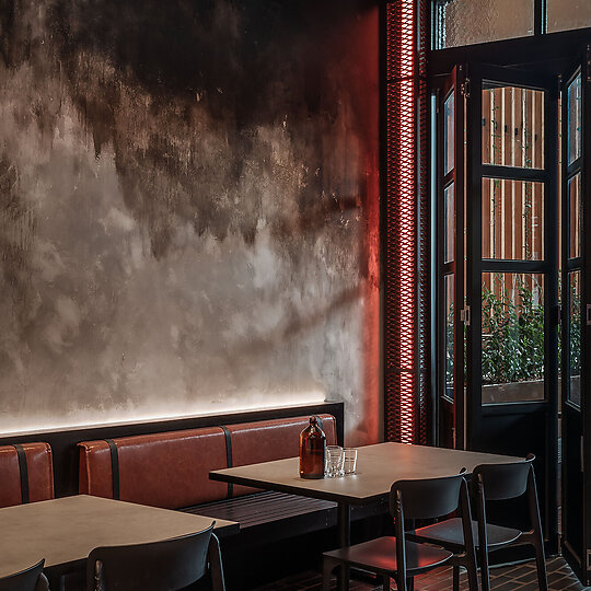 Interior photograph of Up In Smoke, Watergardens by Chris Murray