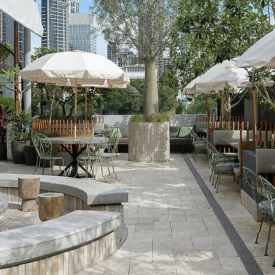 Interior photograph of Valley Hops Brewing by Mindi Cooke