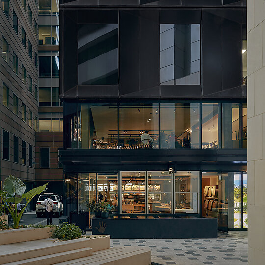Interior photograph of Handpicked Wines Melbourne by Tom Ross