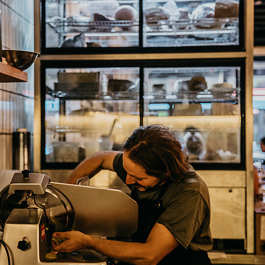 Interior photograph of Paski Vineria Popolare by Nikki To