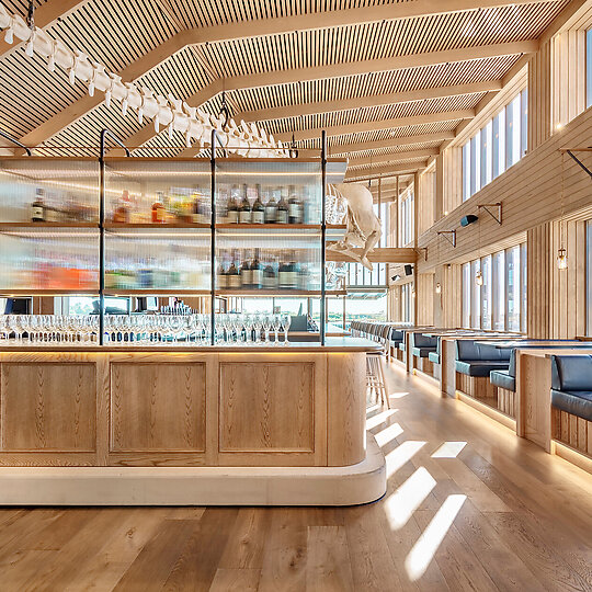 Interior photograph of Waterfront Tavern by Murray Fredericks