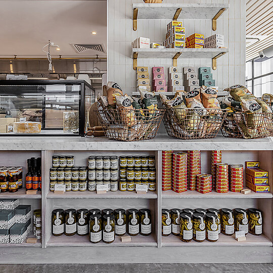 Interior photograph of LOULOU BISTRO, BOULANGERIE & TRAITEUR by William Labourier