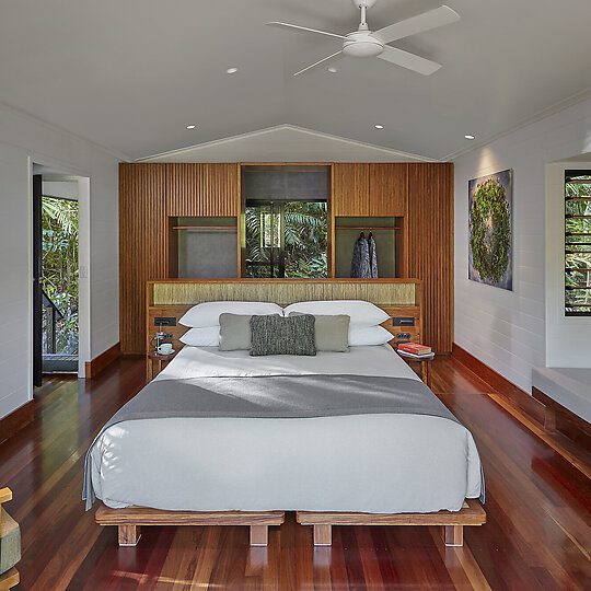 Interior photograph of Silky Oaks Lodge - Luxury Eco Retreat by George Aposolidis