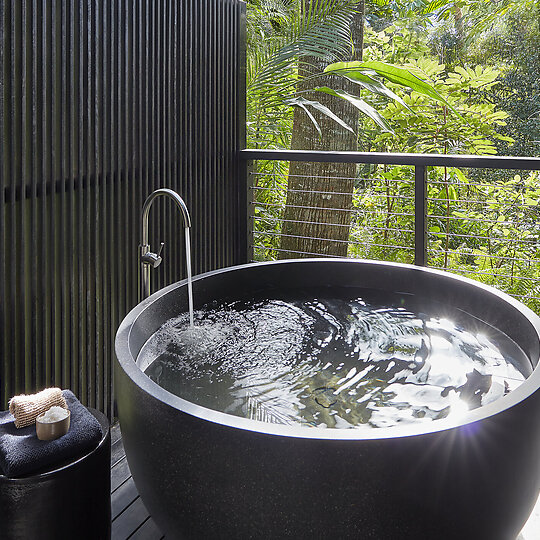 Interior photograph of Silky Oaks Lodge - Luxury Eco Retreat by George Aposolidis