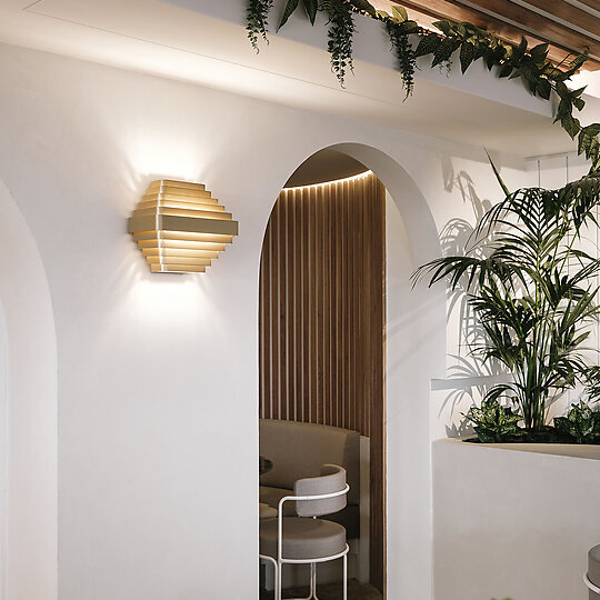 Interior photograph of Leyla by Tom Ferguson
