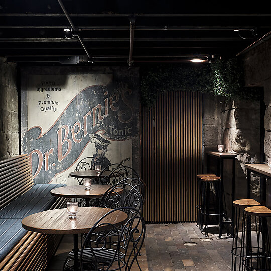 Interior photograph of Frank Mac's by Tom Ferguson