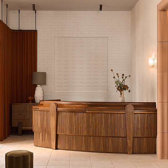 Interior photograph of LiTO, Mondrian Gold Coast by Alicia Taylor