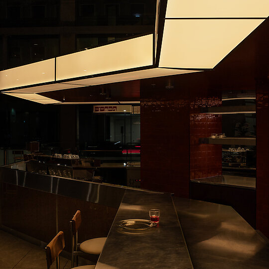 Interior photograph of Reno's by Simon Cecere